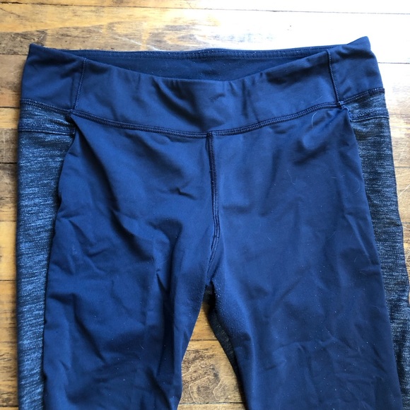 Lululemon Ladies Leggings - Picture 3 of 5